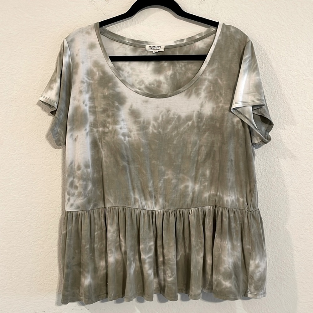 Heart & Hips Women Peplum Top 1X Green Tie Dye Bohemian Festival Coastal Hippie